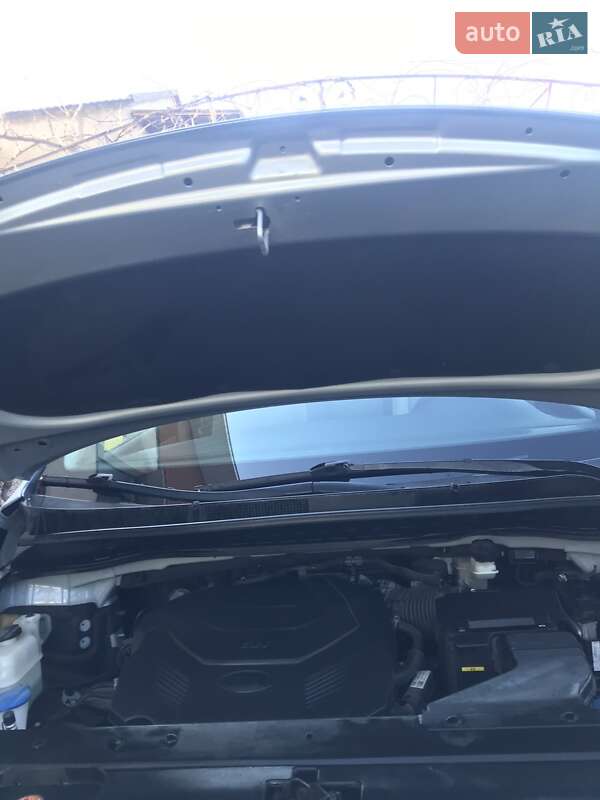 Мінівен Kia Sedona 2019 в Одесі