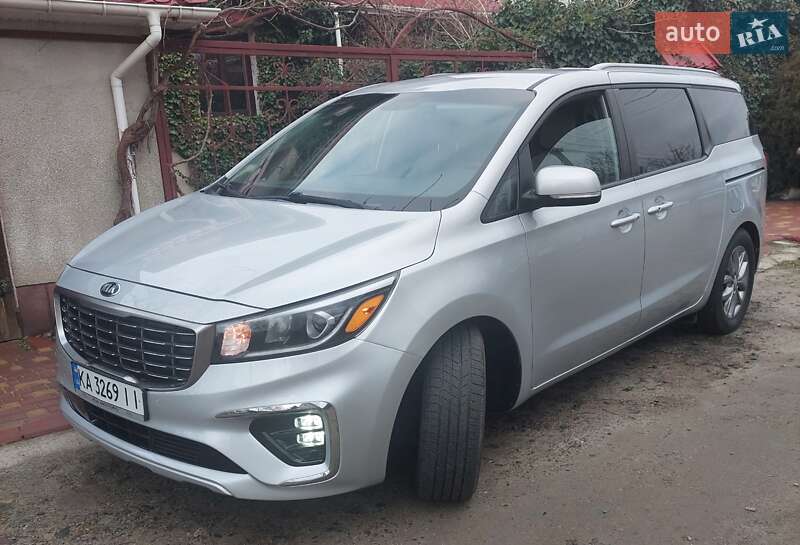 Мінівен Kia Sedona 2019 в Одесі