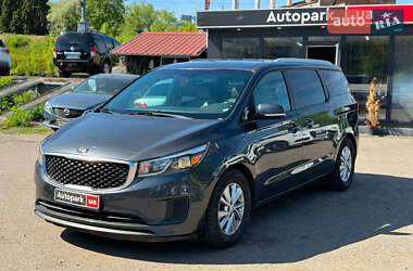 Минивэн Kia Sedona 2017 в Виннице