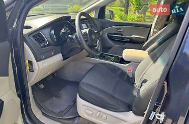 Минивэн Kia Sedona 2014 в 