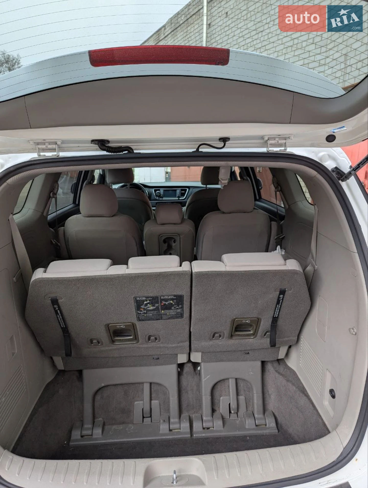 2020 Kia Sedona - мініатюра 26