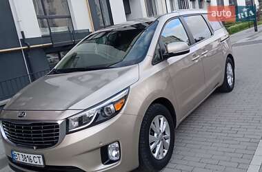 Мінівен Kia Sedona 2016 в 