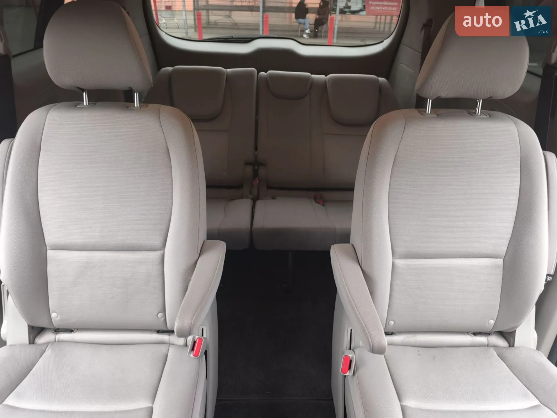 2015 Kia Sedona - мініатюра 15