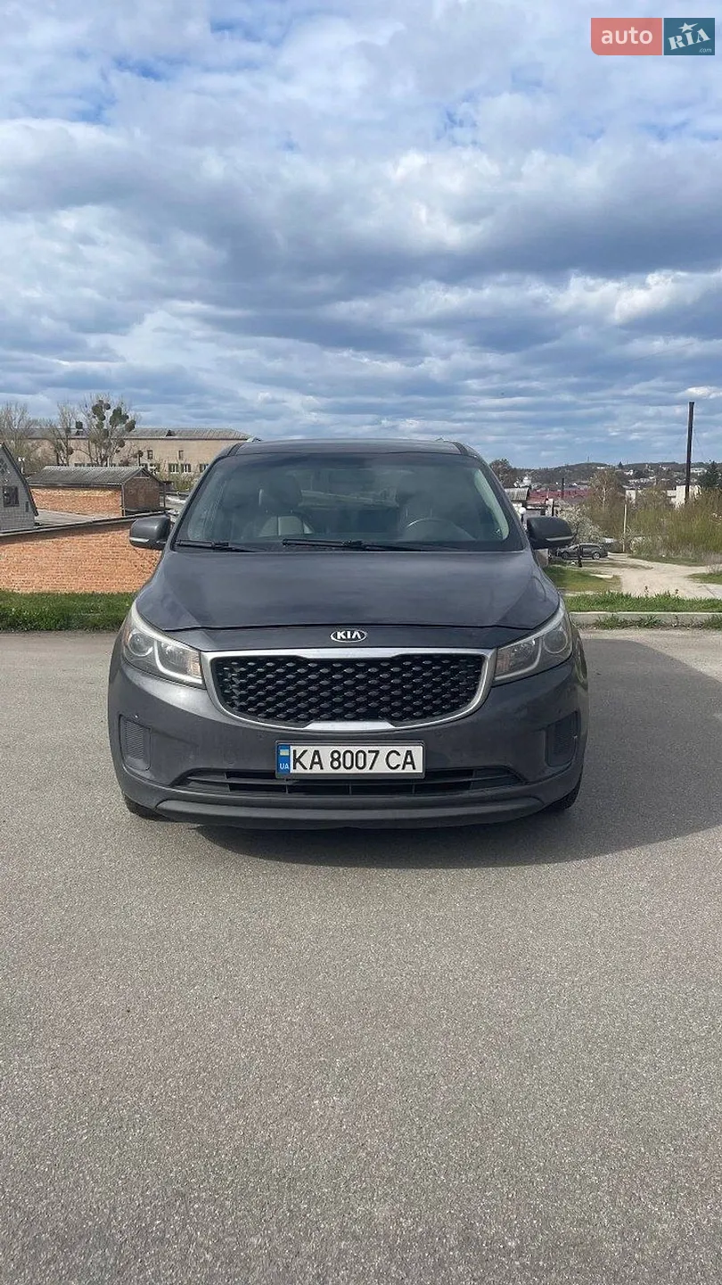 Kia Sedona 2016