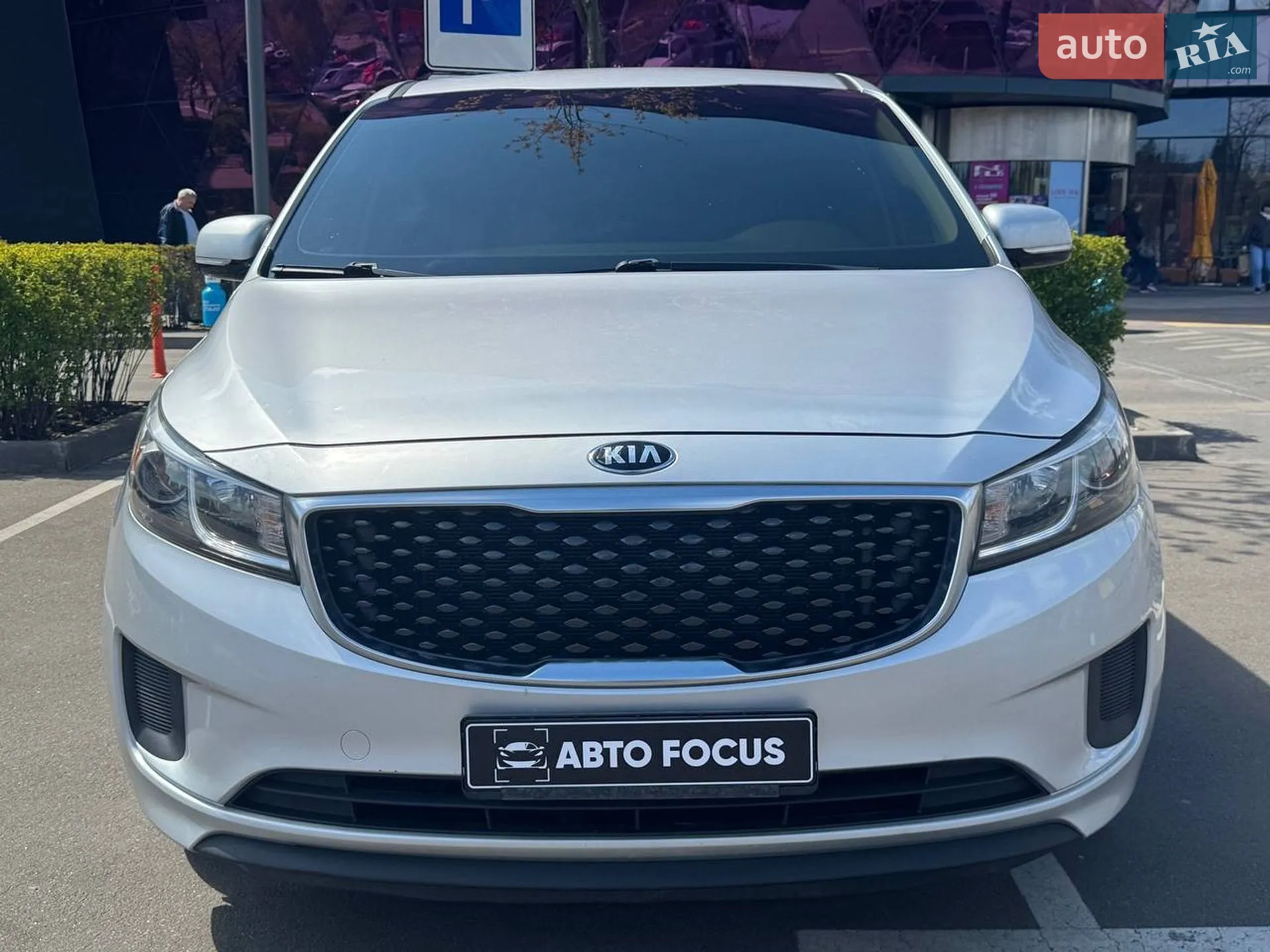 2017 Kia Sedona - мініатюра 3