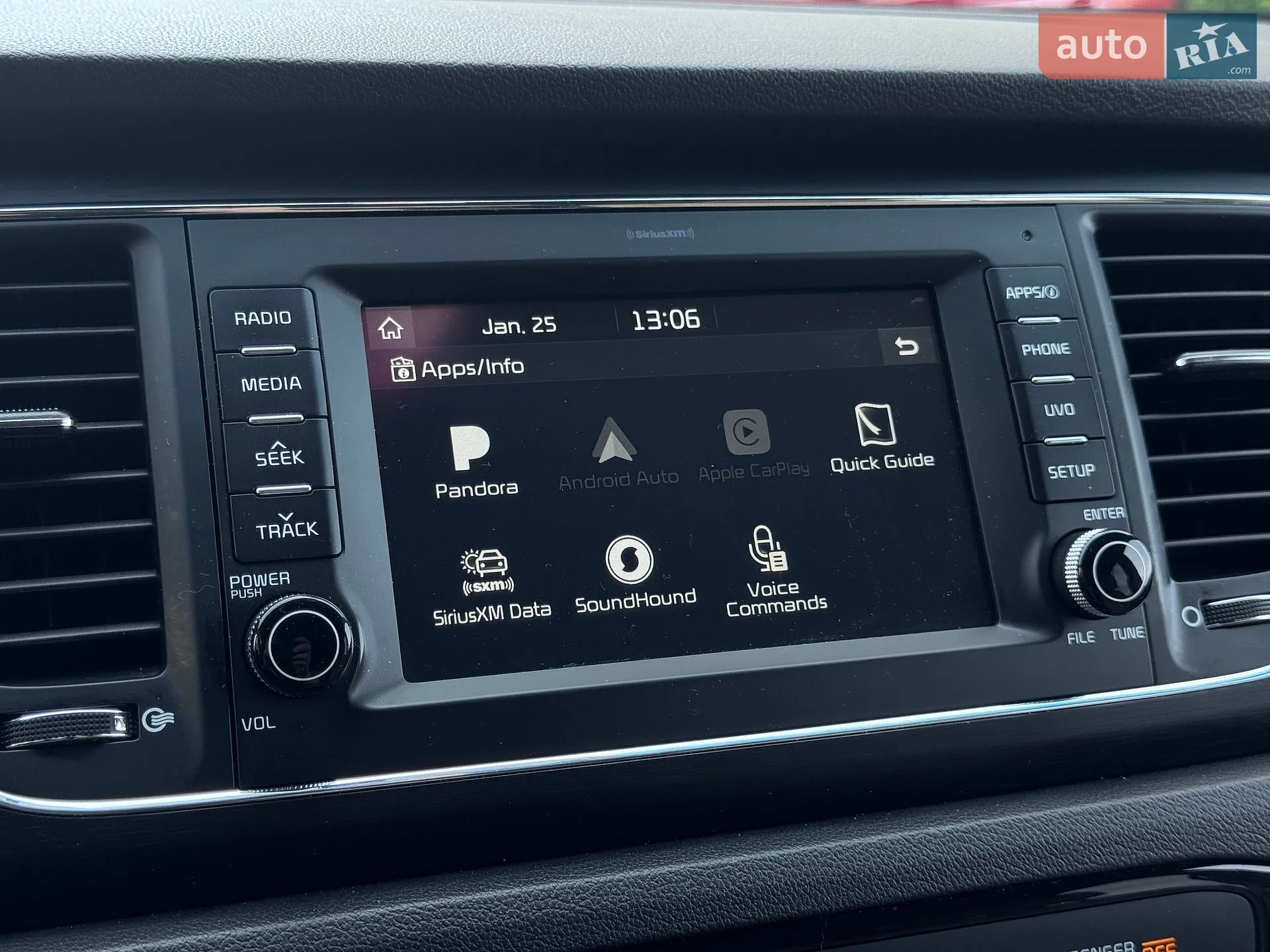 2017 Kia Sedona - мініатюра 19