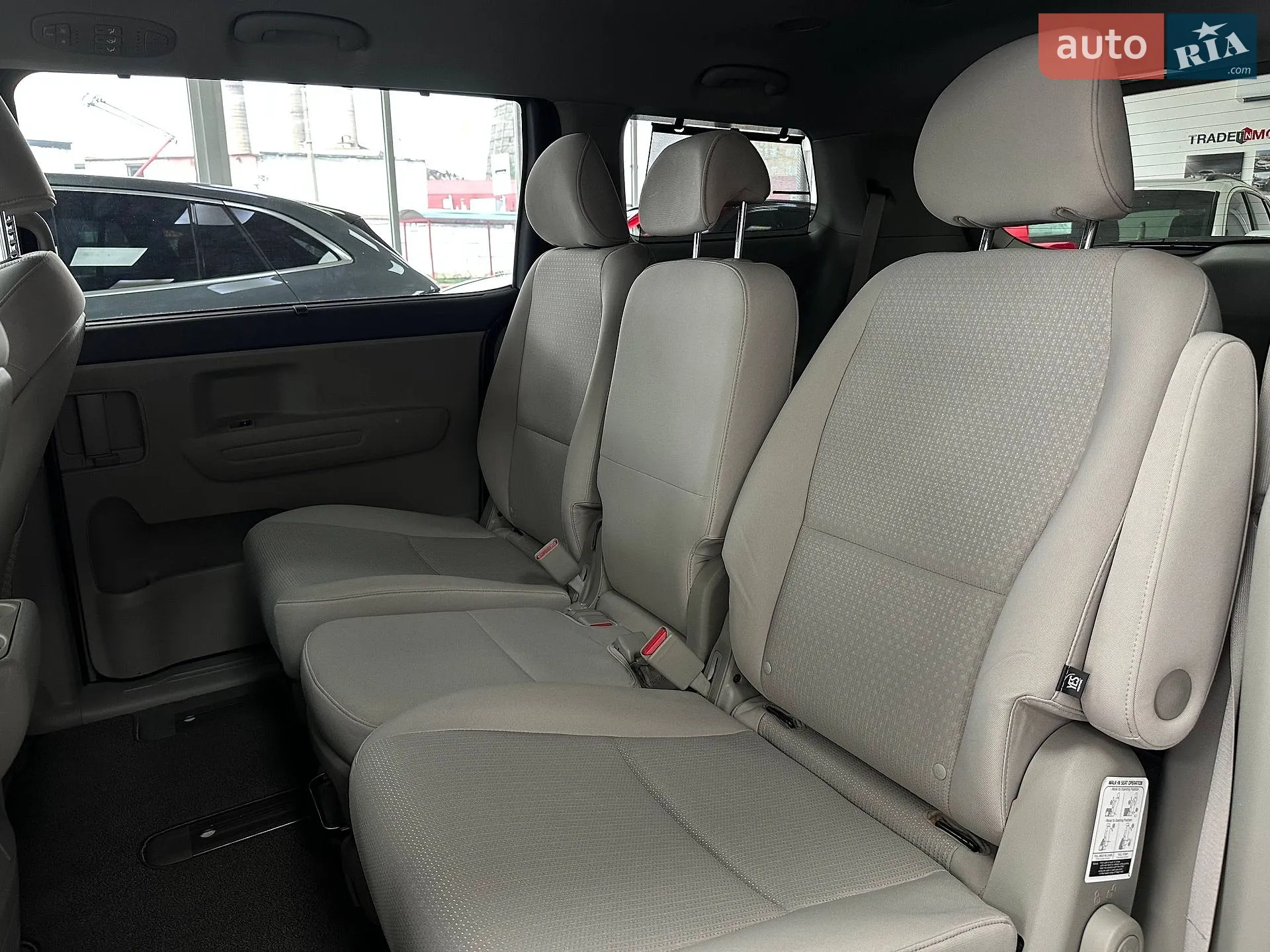 2015 Kia Sedona - мініатюра 24