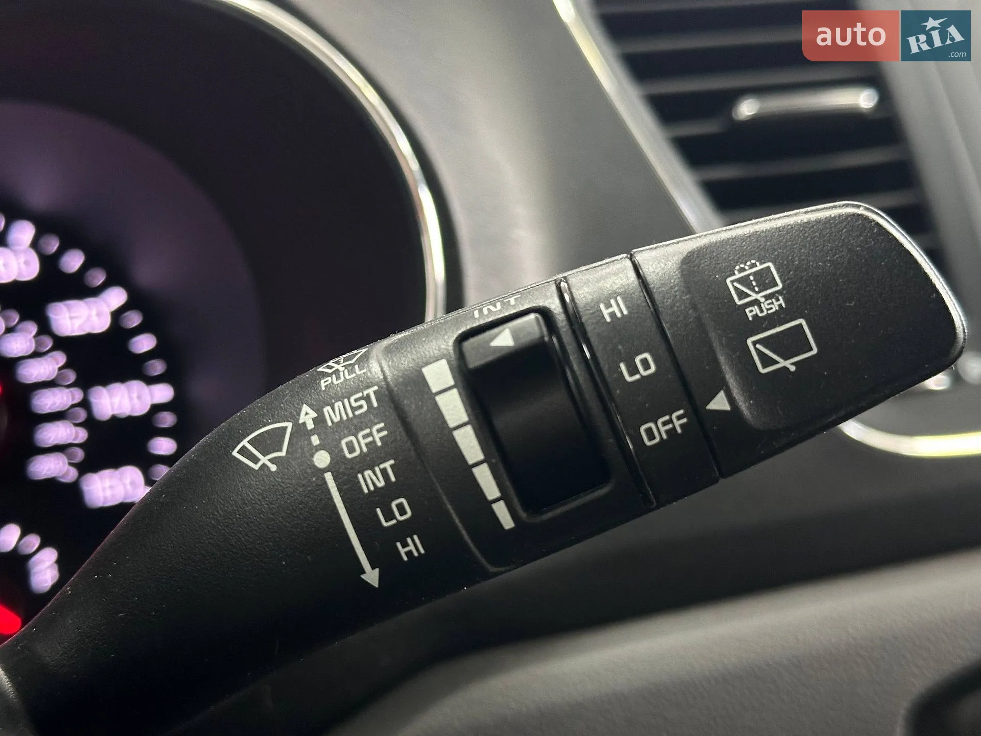 2015 Kia Sedona - мініатюра 31