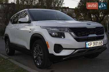 Внедорожник / Кроссовер Kia Seltos 2020 в 