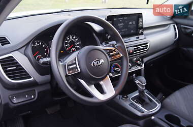 Внедорожник / Кроссовер Kia Seltos 2020 в 