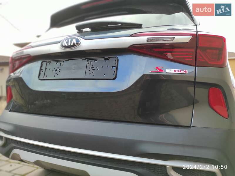 Внедорожник / Кроссовер Kia Seltos 2020 в Киеве