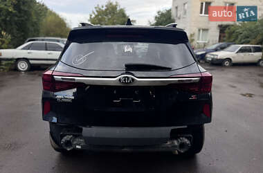 Внедорожник / Кроссовер Kia Seltos 2021 в 