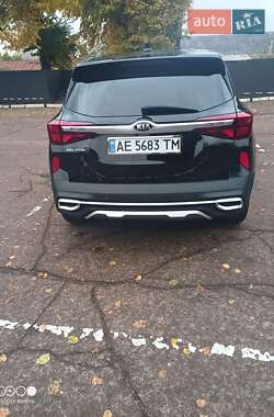 Позашляховик / Кросовер Kia Seltos 2020 в  фото 5 Позашляховик / Кросовер Kia Seltos 2020 в