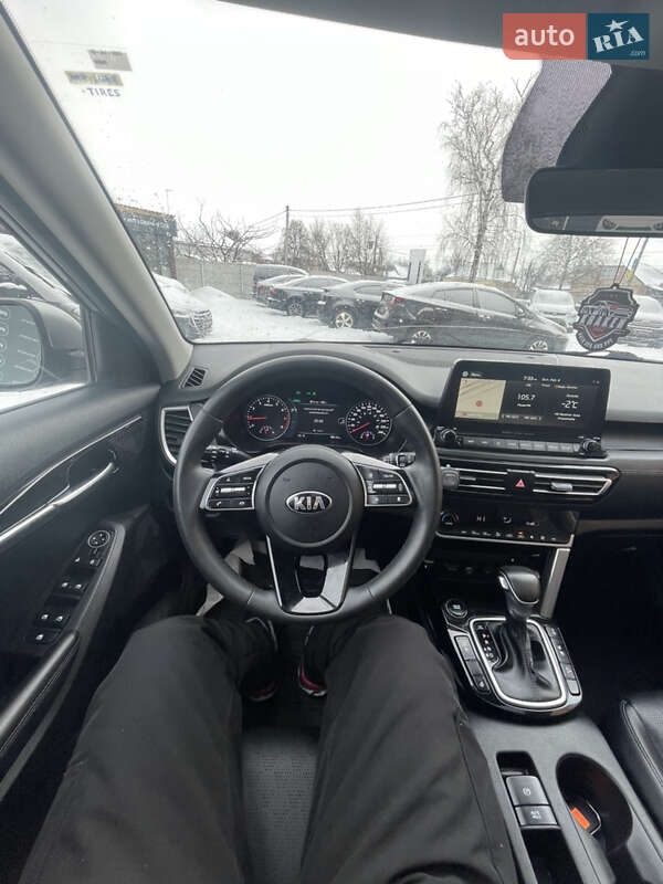 Внедорожник / Кроссовер Kia Seltos 2020 в Дергачах