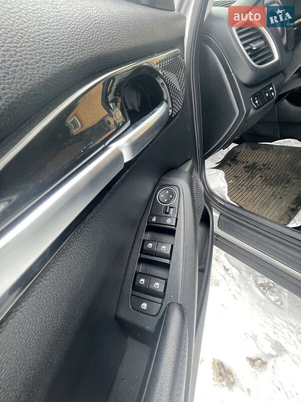 Внедорожник / Кроссовер Kia Seltos 2020 в Дергачах