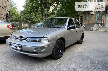 Хэтчбек Kia Sephia 1997 в Кропивницком