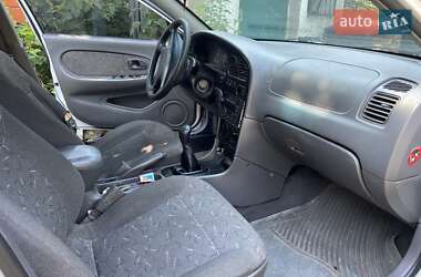 Седан Kia Sephia 2001 в 