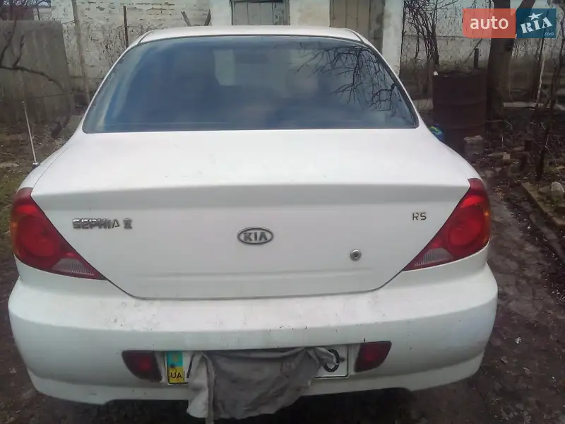 Kia Sephia 2003
