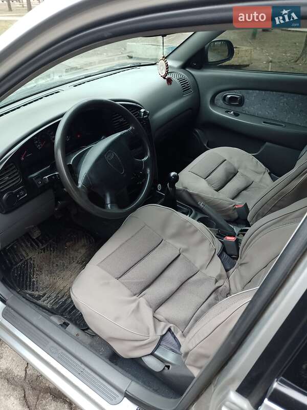 Седан Kia Sephia 2003 в Одессе