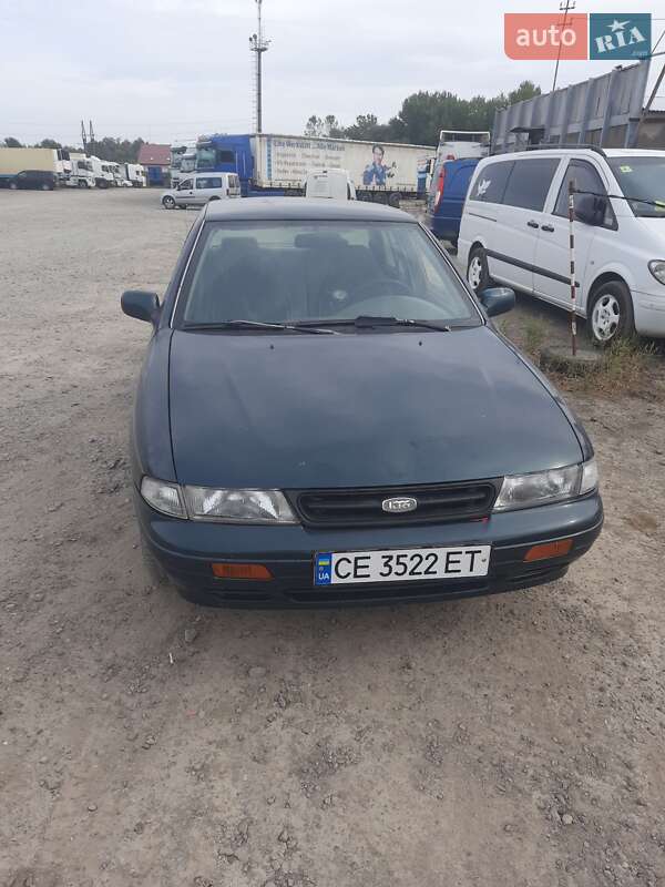 Седан Kia Sephia 1995 в Чернівцях