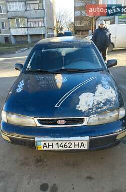 Седан Kia Sephia 1998 в Іллінцях