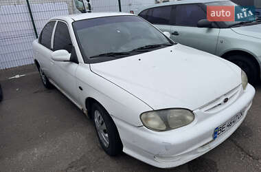 Седан Kia Sephia 2001 в 