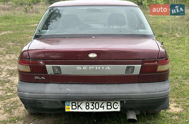 Седан Kia Sephia 1995 в 