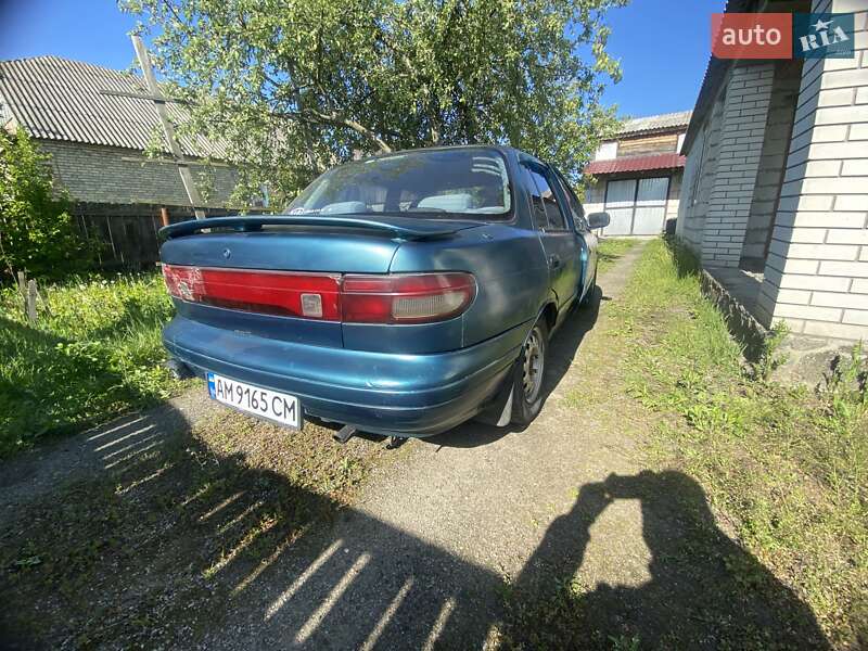 Седан Kia Sephia 1994 в Малині