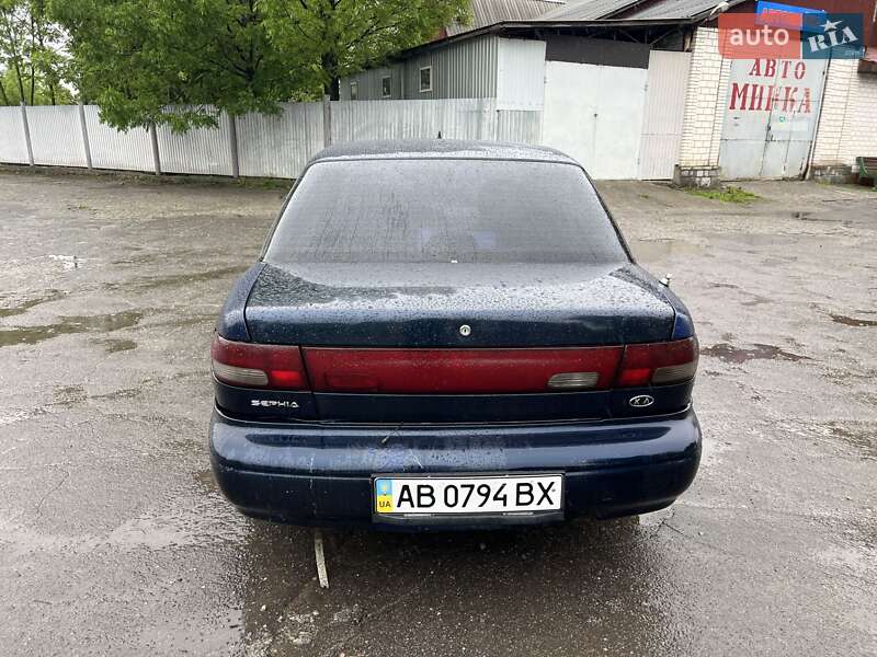 Седан Kia Sephia 1996 в Жмеринці