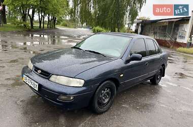 Седан Kia Sephia 1996 в Жмеринці