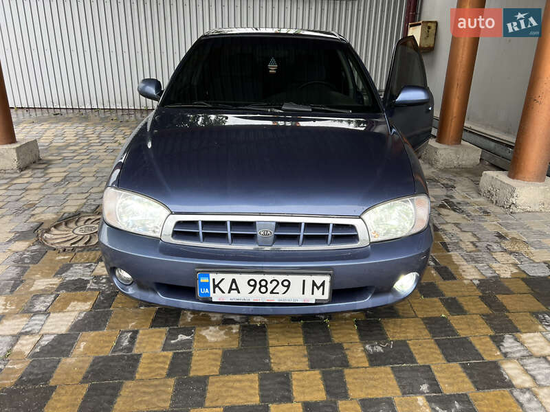Седан Kia Sephia 2003 в Тернополі