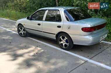 Седан Kia Sephia 1997 в Нетешине
