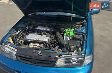 Седан Kia Sephia 1998 в 