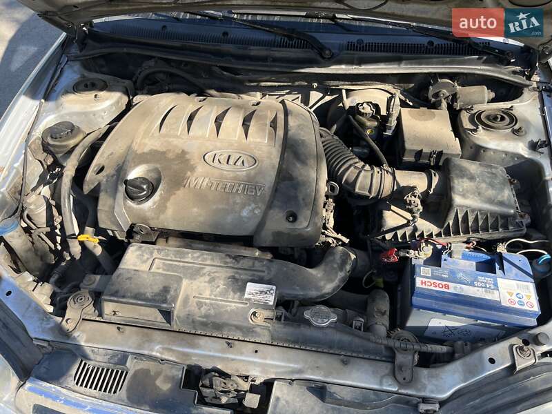 Седан Kia Sephia 2003 в Павлограде