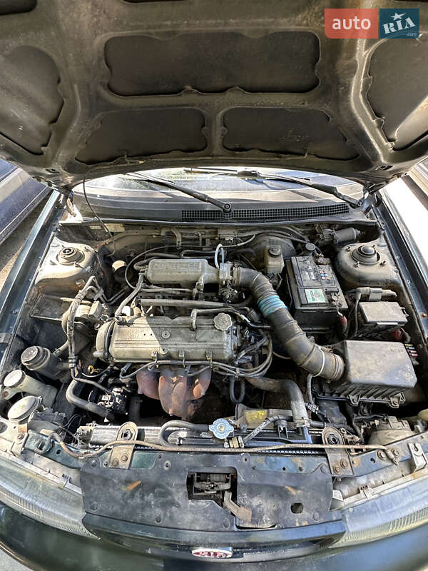 Седан Kia Sephia 1997 в Киеве