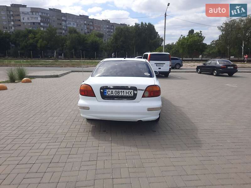 Седан Kia Sephia 2001 в Черкассах