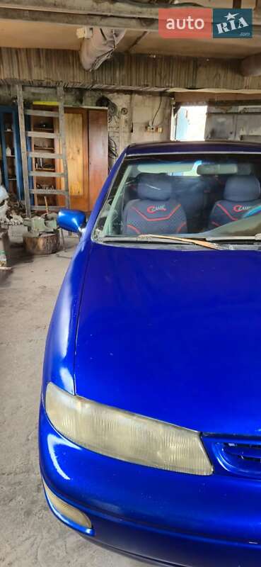 Седан Kia Sephia 1996 в Мироновке