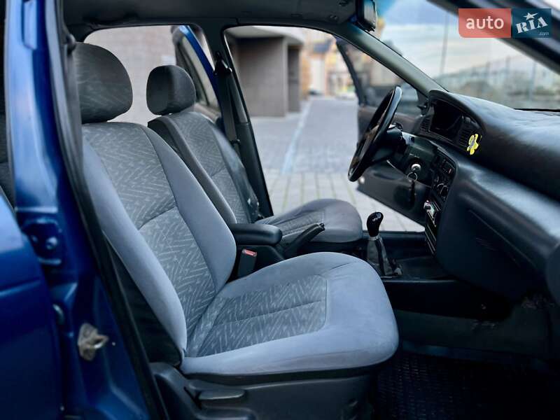 Седан Kia Sephia 1996 в Ивано-Франковске фото 15 Седан Kia Sephia 1996 в Ивано-Франковске