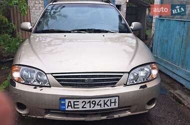 Седан Kia Sephia 1998 в Вольногорске