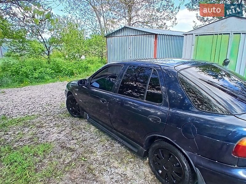 Седан Kia Sephia 1997 в Кагарлыке