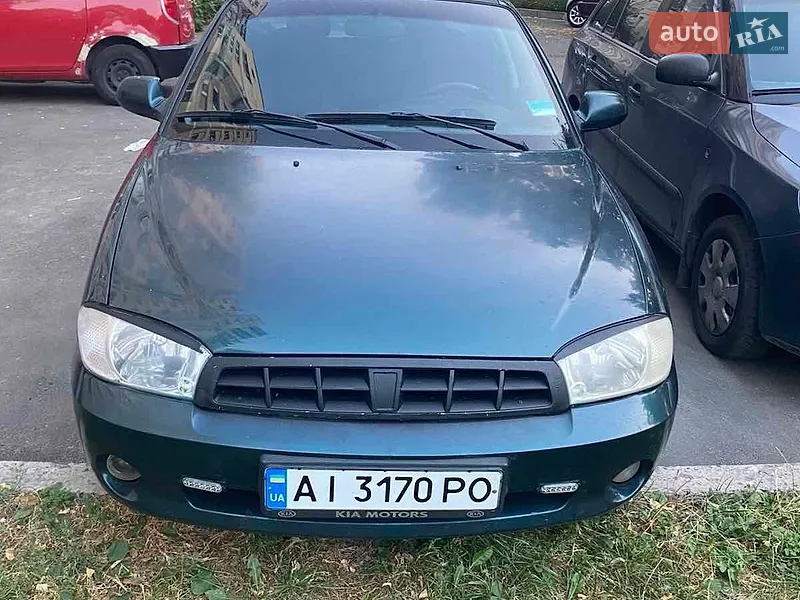 Kia Sephia 2003