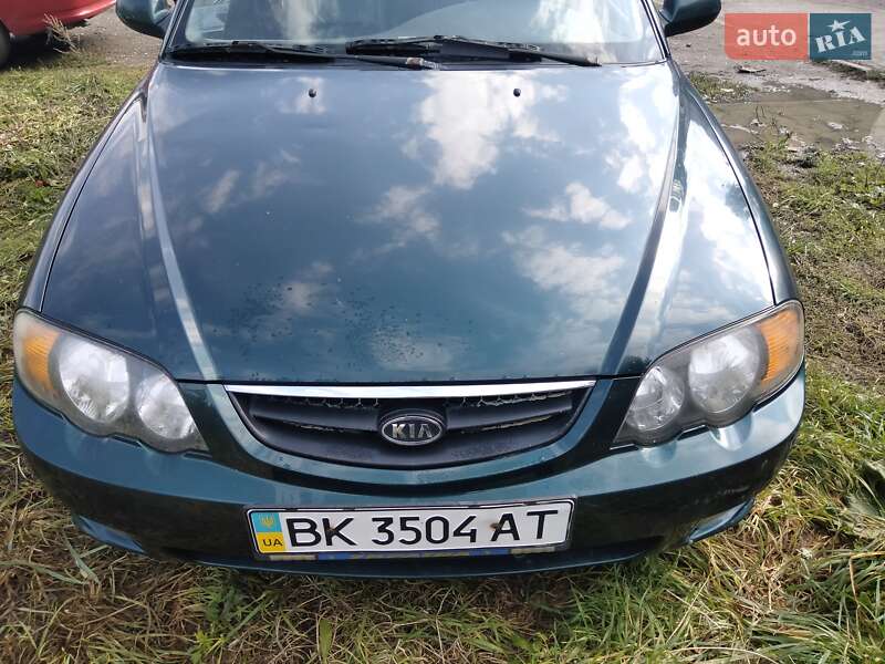 Kia Shuma 2003