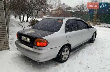 Седан Kia Shuma 2000 в Сумах