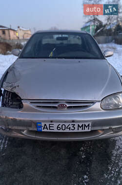 Седан Kia Shuma 1999 в Днепре