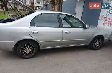 Седан Kia Shuma 2004 в 