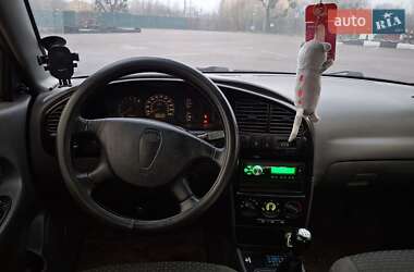 Седан Kia Shuma 2003 в 