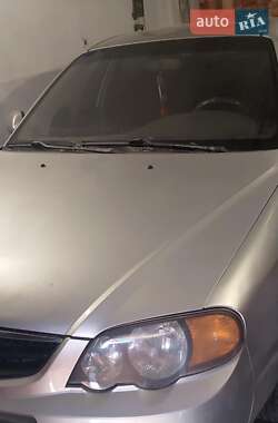 Седан Kia Shuma 2003 в Кам'янець-Подільському