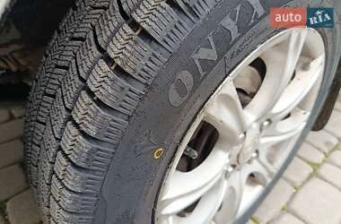 Седан Kia Shuma 2003 в  фото 3 Седан Kia Shuma 2003 в
