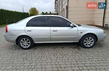 Седан Kia Shuma 2003 в  фото 8 Седан Kia Shuma 2003 в