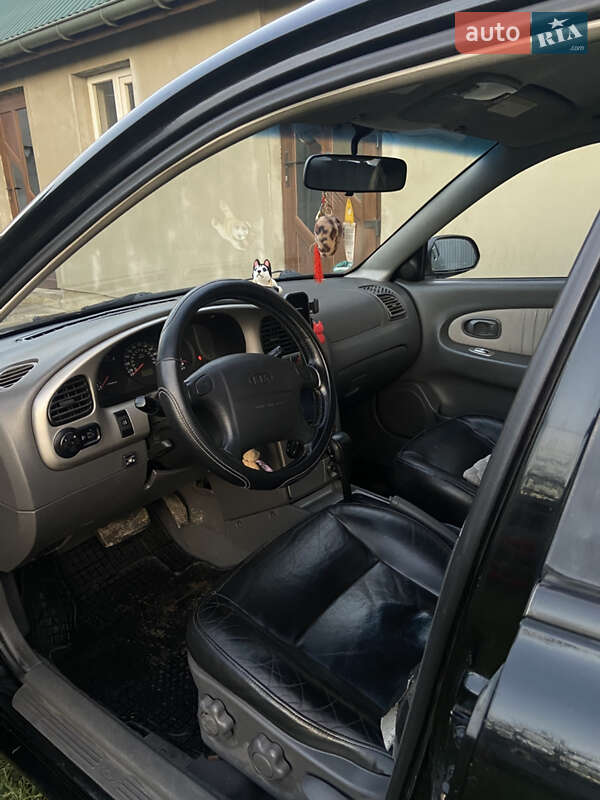 Седан Kia Shuma 2003 в Тернополе